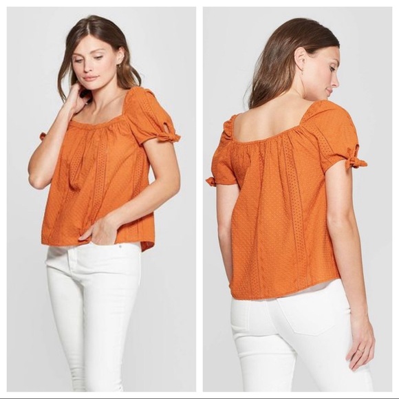 Universal Thread Tops - NWT Universal Thread Short-sleeve  Square …